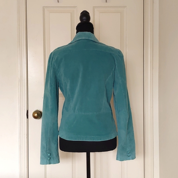 Cell Cotton/Spandex Fully lined corduroy green blazer with front design. - Picture 2 of 6